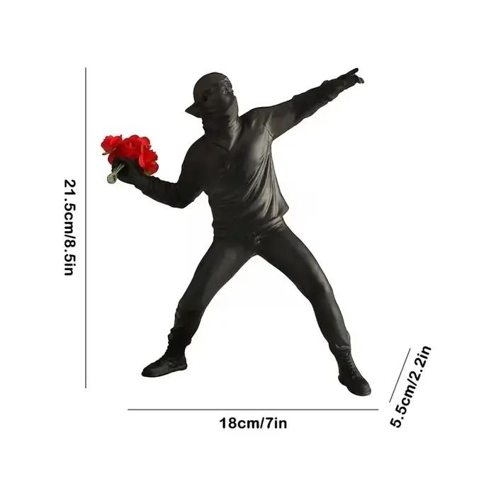 Sculpture de Banksy en résine d'art moderne, statue de lanceur de fleurs, décoration de bureau à domicile, accessoires de bombardier, ornements à collectionner
