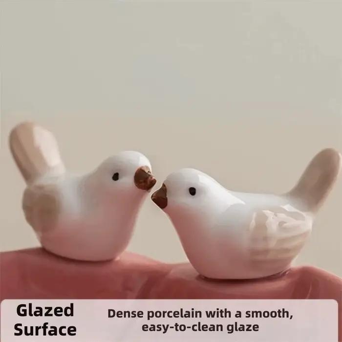 Assiette décorative artisanale en forme d'oiseau