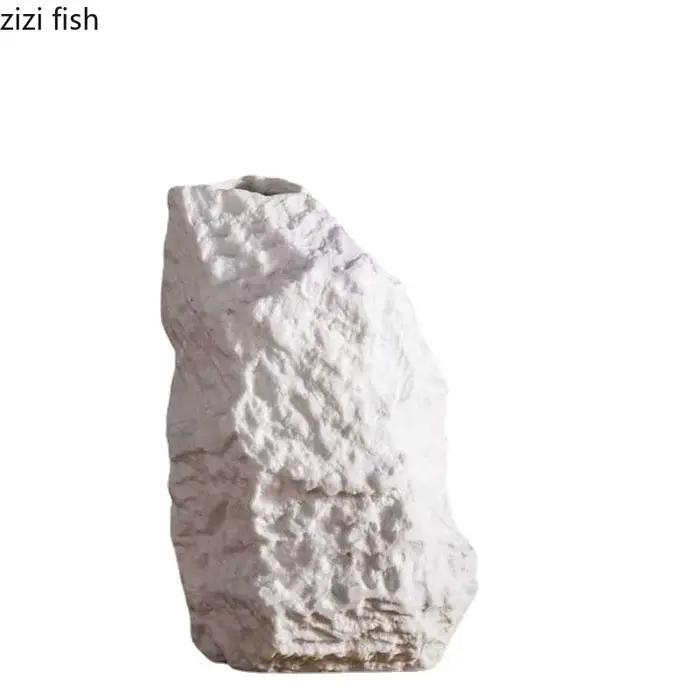 Vase en céramique créatif semblable à une pierre