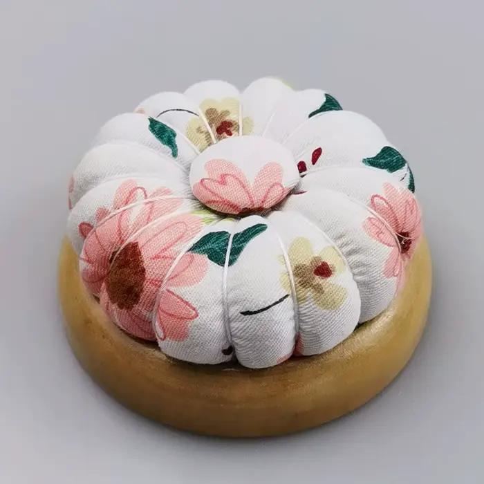 Porte-coussin à aiguille magnétique citrouille