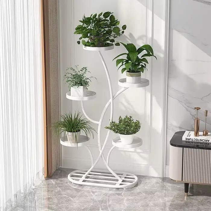 Étagère à plantes en métal