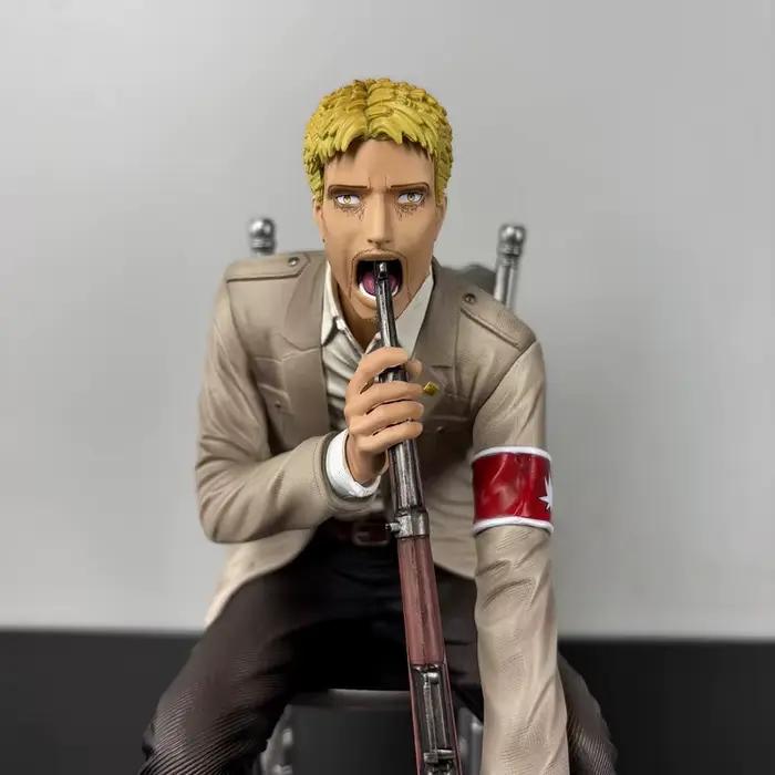 Figurines Reiner Braun 20cm en stock, Attack on Titan, figurine anime Reiner, statue en PVC pour décoration de bureau, modèle de collection, jouet.
