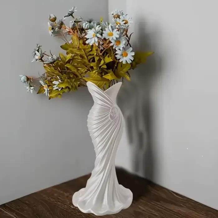 Vases à fleurs imprimés en 3D en forme de robe
