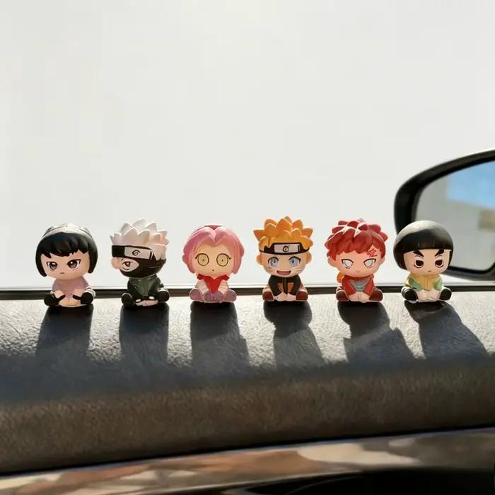 Figurines miniatures mignonnes de dessin animé NARUTO, accessoires 2D en résine faits à la main, modèle de voiture, décoration de bureau, marchandises d'anime en gros