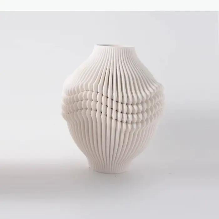 Vase en céramique froissée moderne pour fleurs fraîches ou séchées, vase de table hydroponique, artisanal, pour intérieur, cadeau d'anniversaire ou de mariage