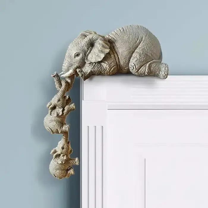 Statues d'éléphant en résine