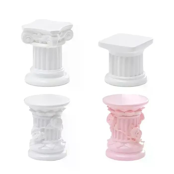 Pilier romain, colonne grecque