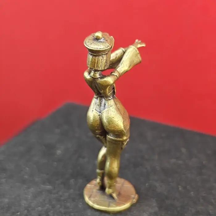 Mini figurine en laiton