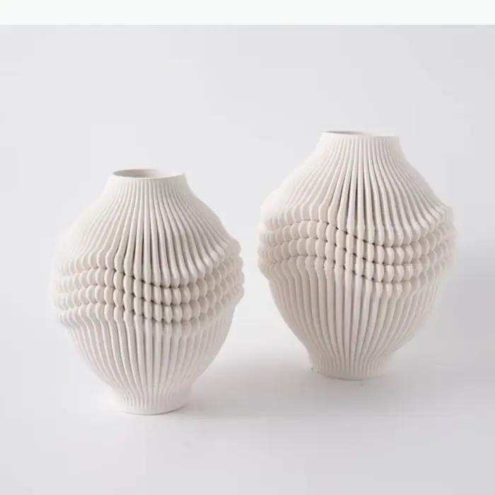 Vase en céramique froissée moderne pour fleurs fraîches ou séchées, vase de table hydroponique, artisanal, pour intérieur, cadeau d'anniversaire ou de mariage