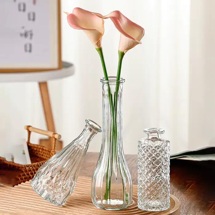Vase en verre transparent vintage français