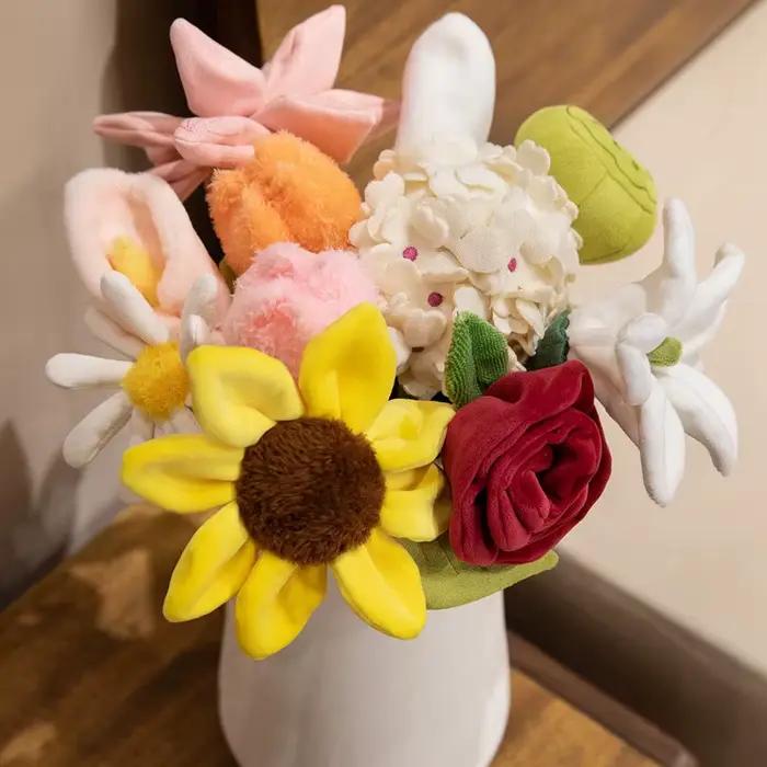 Fleur artificielle en peluche faite à la main