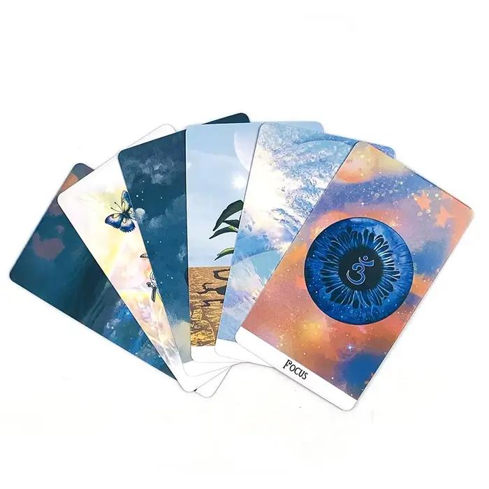 Mystic Soul Oracle Deck : 60 cartes dans ce jeu pour la réflexion sur soi et la guidance, parfait pour la guidance spirituelle et les collectionneurs.