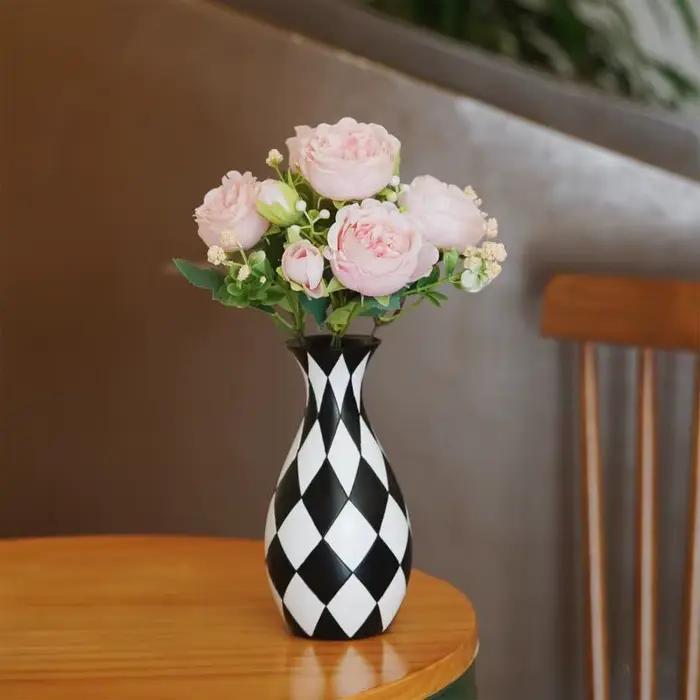 Vase à Fleurs à Carreaux Noir et Blanc