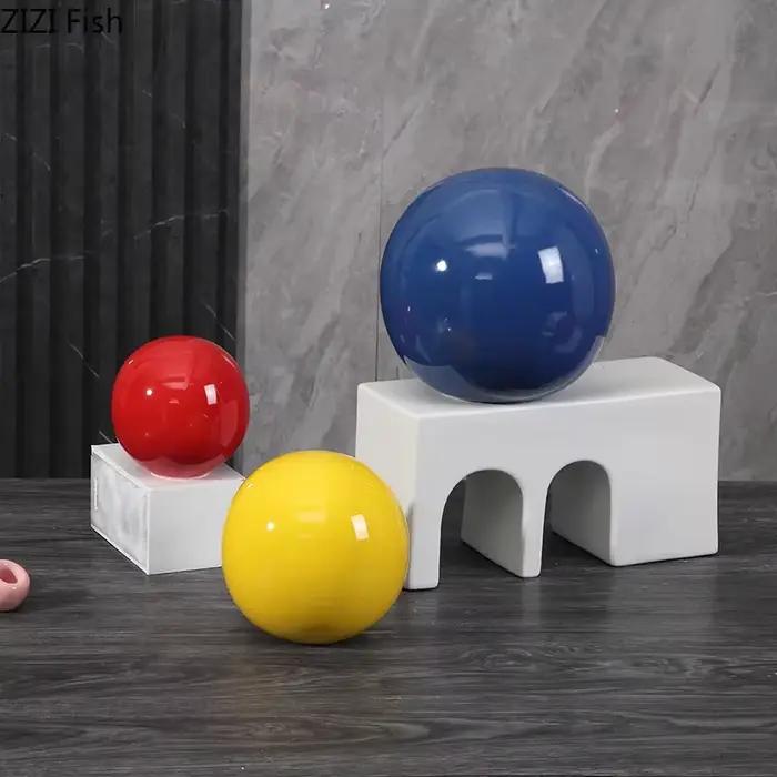 Boule décorative géométrique en céramique
