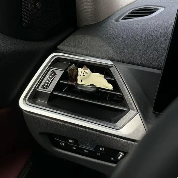 Nouvelle Décoration Intérieure de Voiture Mignonne, Ornements Créatifs en Résine pour Tableau de Bord, Accessoires de Voiture Chat et Café, Dessin Animé Chat