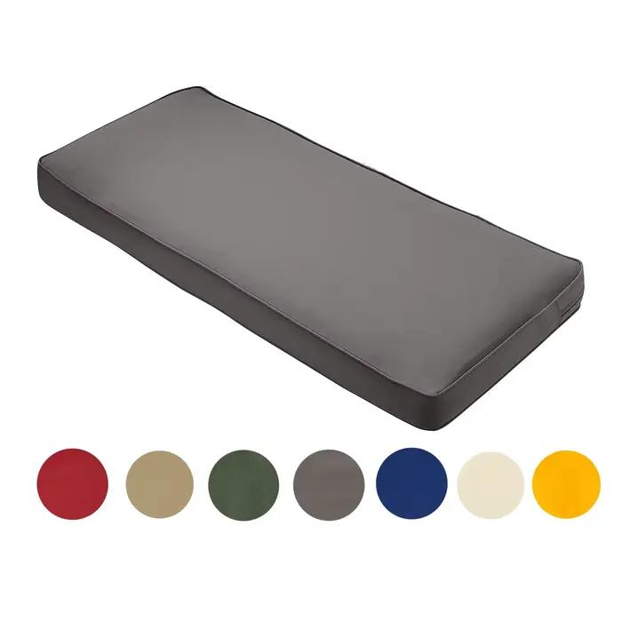 Coussin d'exterieur imperm&ecute;able en polyester rectangulaire simple pour si&egrave;ges et dossiers adultes, adaptable aux meubles de patio occasions speciales