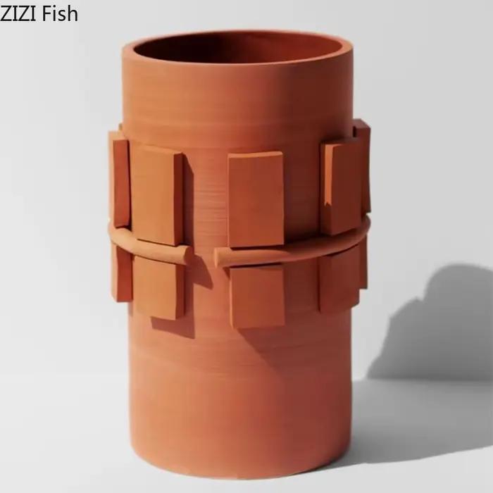 Vase géométrique abstrait en résine