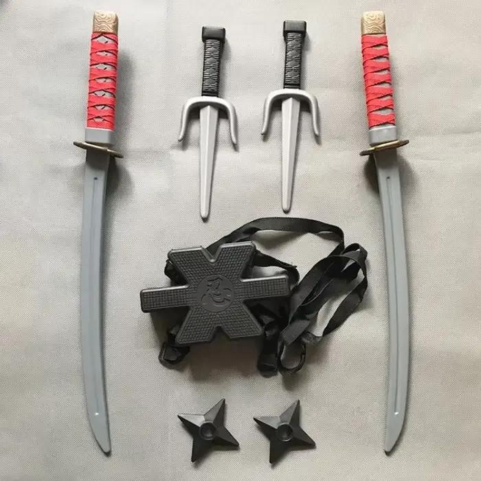 Ensemble de jouets de Cosplay de samouraï japonais pour enfants, ensemble de couteaux, jouet de fléchettes, modèle de cadeaux, Collection de jouets bizarres, 1: 1