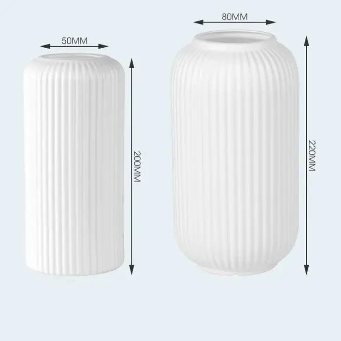 Vase en plastique chic à rayures imitation céramique pour fleurs - Pièce décorative florale durable et facile à placer