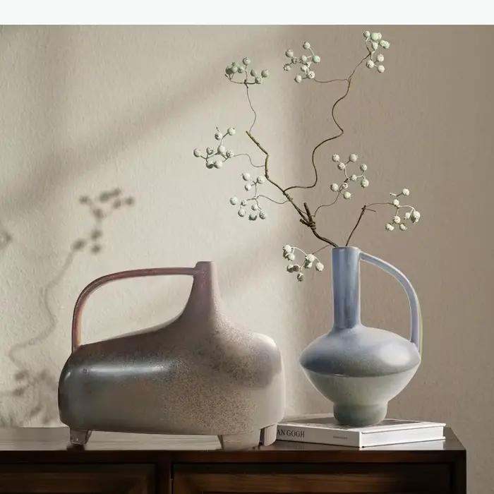 Vase en céramique d'art abstrait avec poignée ronde, pots de plantes, décoration de table, arrangement de fleurs, vases floraux modernes, décoration esthétique de la pièce