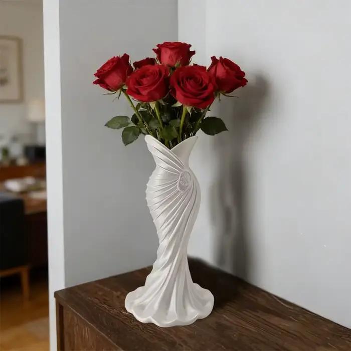 Vases à fleurs imprimés en 3D en forme de robe