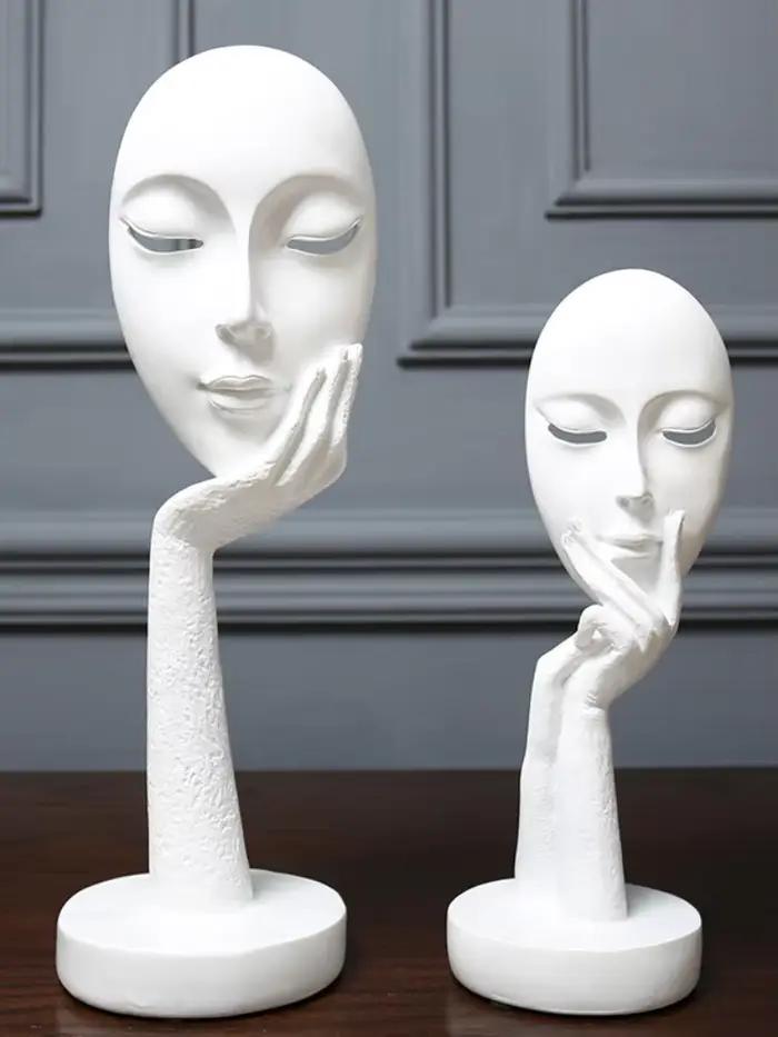 Sculpture abstraite de masque facial 3D
