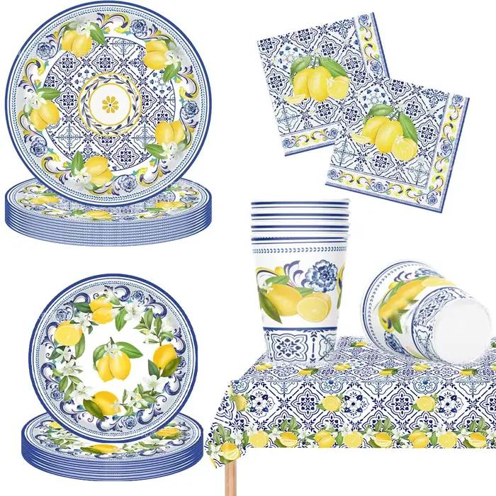 Ensemble de vaisselle jetable Dolce Vita avec motifs fleurs et papillons pour mariage et autres célébrations d'anniversaire