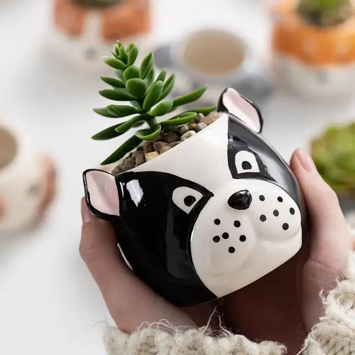Jardinière en porcelaine pour chien de dessin animé