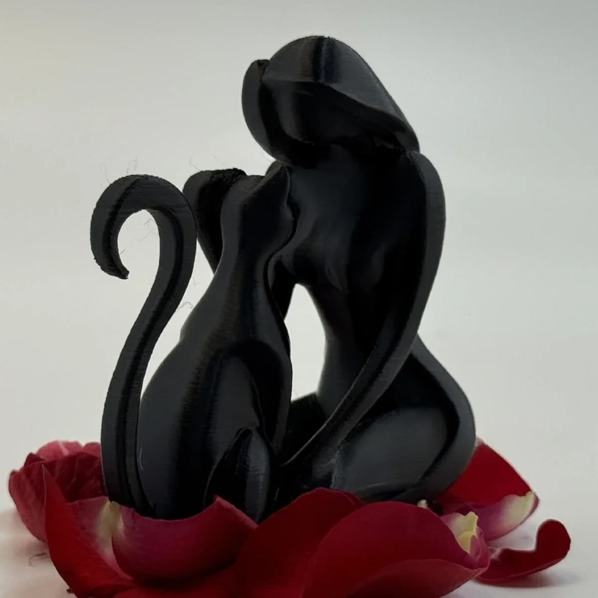 Statue de chat ornement ornement, câlin chat femme maison salon bureau ornement créatif cadeau