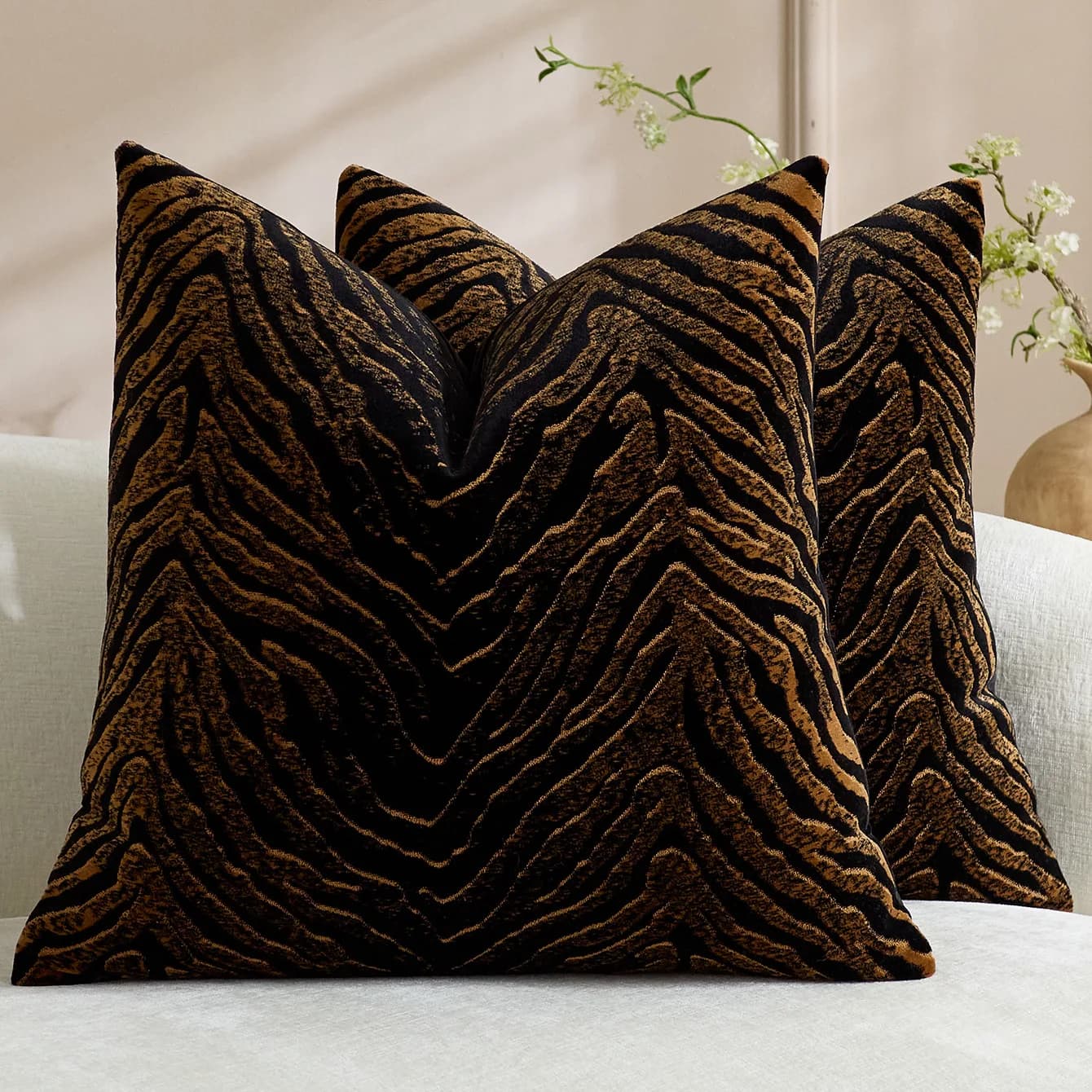 Lot de 2 housses de coussin en chenille à motif léopard et zèbre, taillées en velours, pour décorati