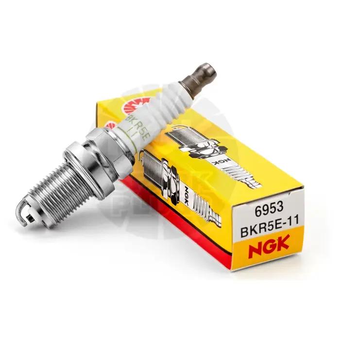 NGK bougie d'allumage BKR5E-11 6953 pour Hyundai Kia Mazda Mitsubishi Nissan Saturn Toyota et ainsi