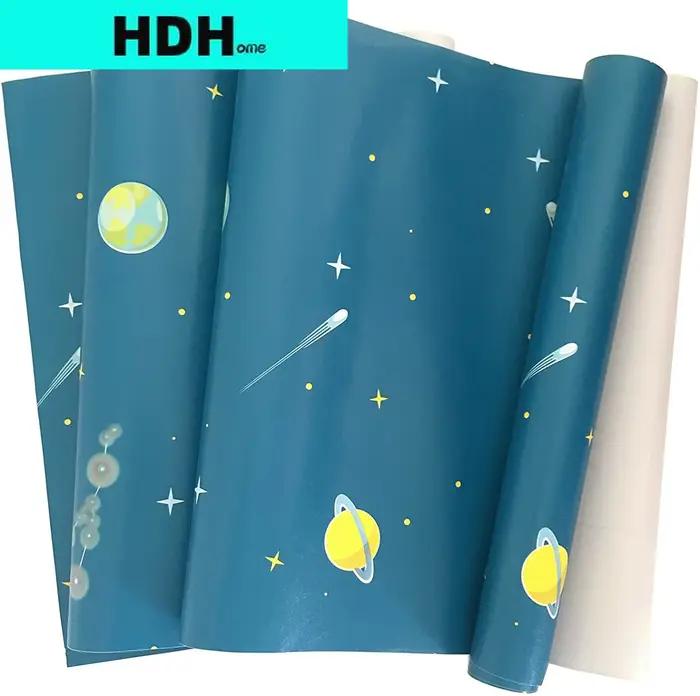 Papier peint en vinyle auto-adhésif décoratif pour chambre d'enfant dessin animé résistant à l'eau et à la moisissure pour décoration murale occasionnelle et cadeau spécial