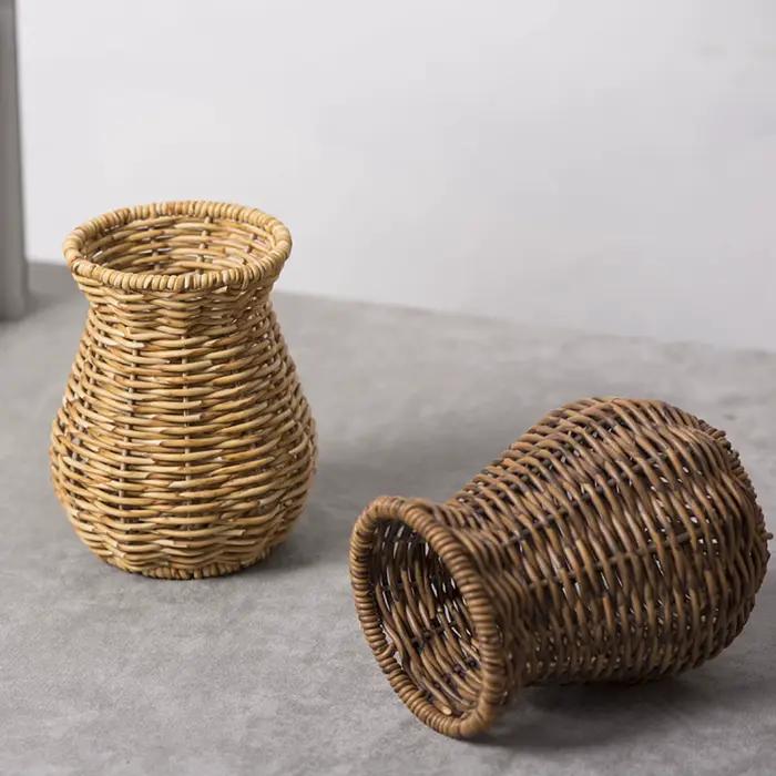 Vase à fleurs en rotin plastique tissé à la main pour fleurs séchées