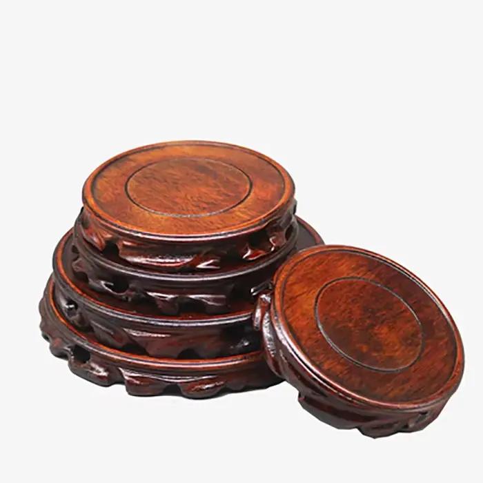Présentoir sur pied en bois