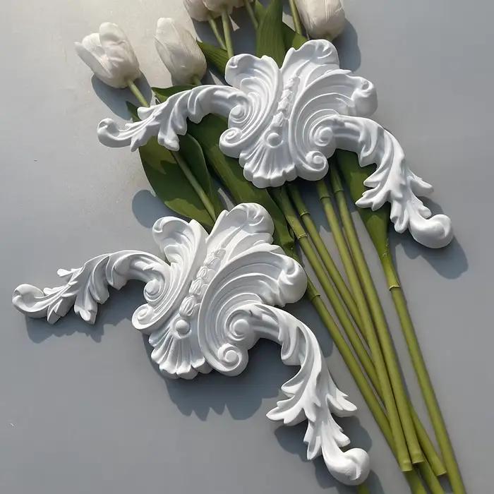 Décoration florale d'angle en résine pour la maison élégante à offrir pour des occasions spéciales intérieur moderne