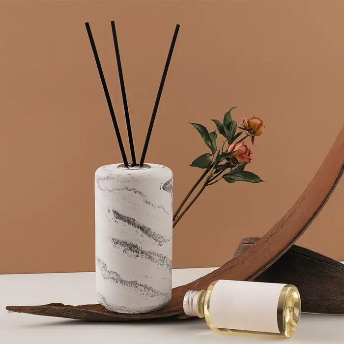 Vase d'aromathérapie cylindrique