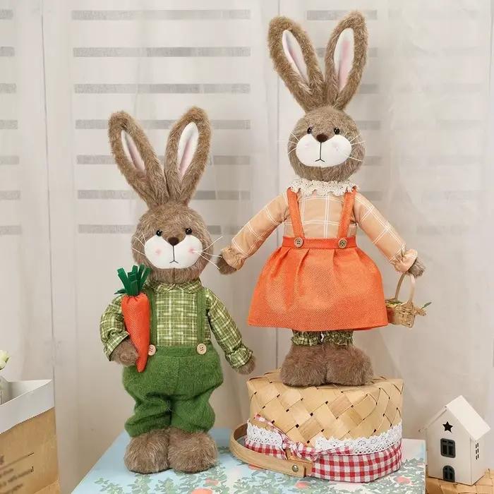 Ornement de lapin de Pâques de dessin animé