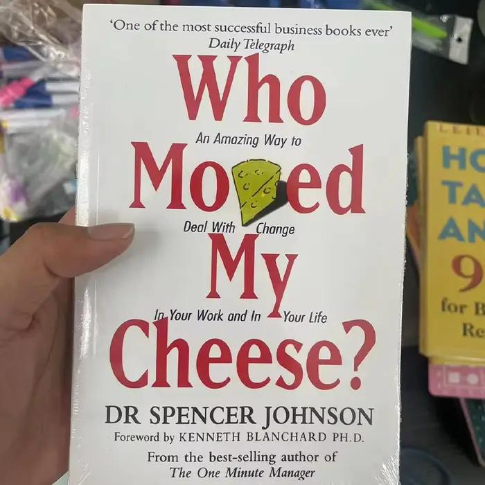Qui déplacé mon fromage Version anglaise du roman anglais pour les enfants éducatifs livre de lecture livres de langue d'apprentissage de l'anglais