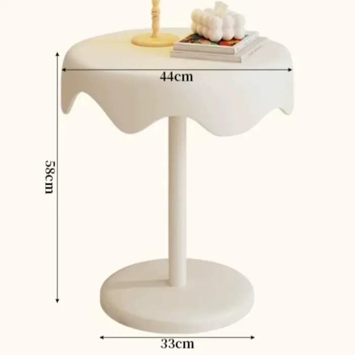 Table basse rose mignonne