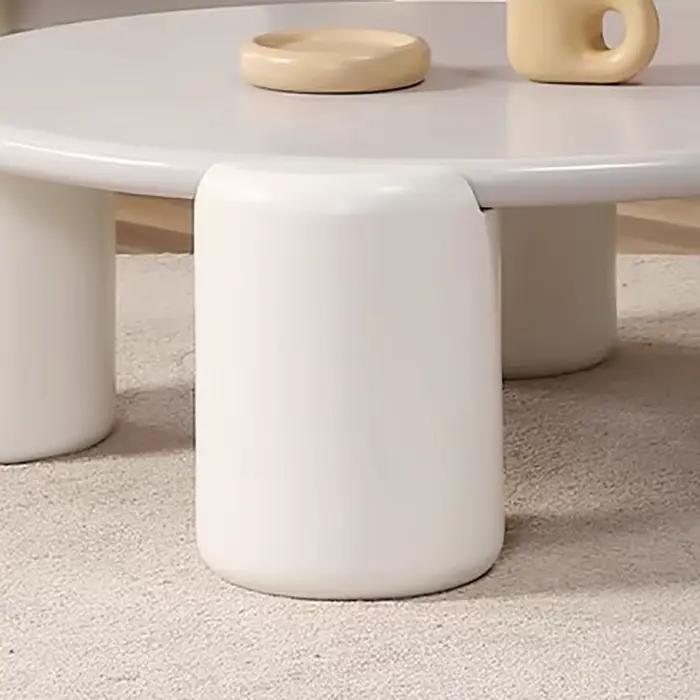 Table basse ronde tendance Kawaii Glam nordique salon