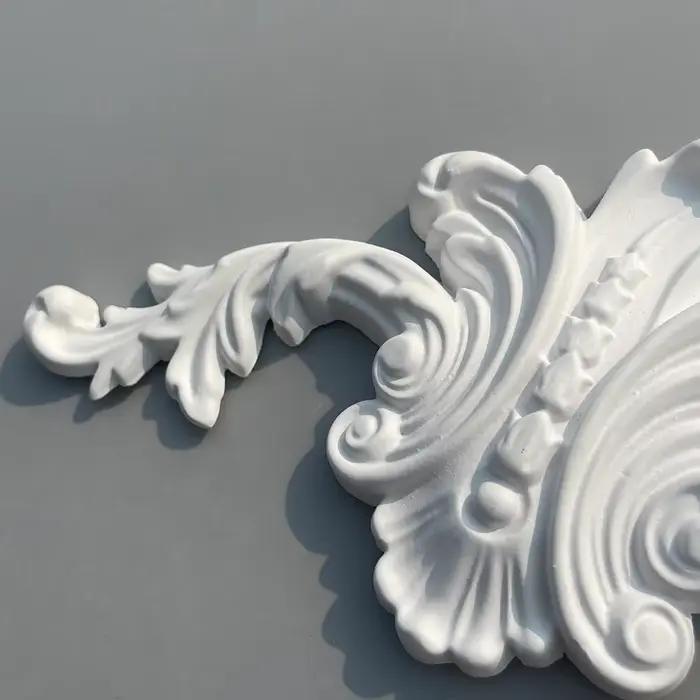 Décoration florale d'angle en résine pour la maison élégante à offrir pour des occasions spéciales intérieur moderne