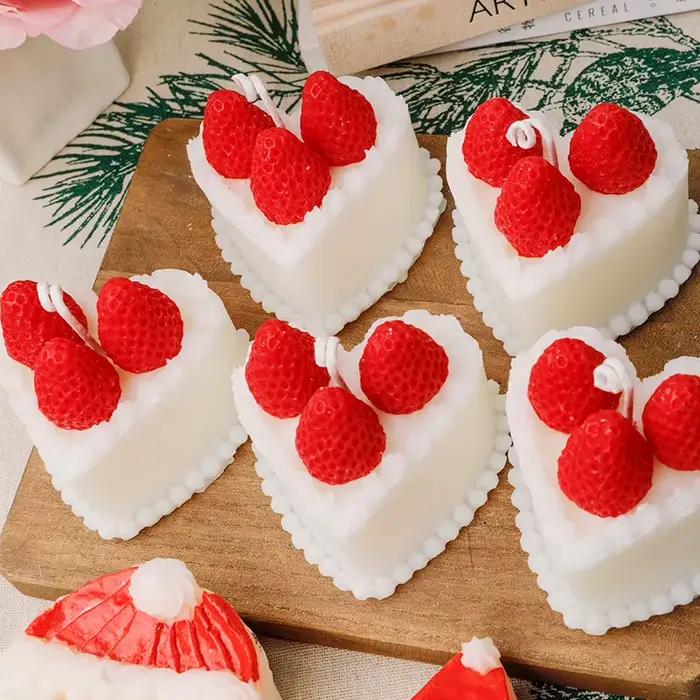 Boîte-cadeau de bougie parfumée de gâteau de crème de fraise