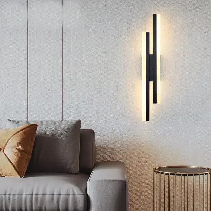 Applique murale LED minimaliste moderne de chevet de chambre principale de chambre de style minimaliste