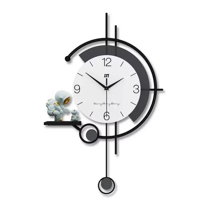 Horloge murale décorative pour salon et porche, avec ornements planètes et astronautes, pour la décoration intérieure et les murs de fond de télévision