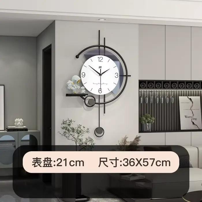 Horloge murale décorative pour salon et porche, avec ornements planètes et astronautes, pour la décoration intérieure et les murs de fond de télévision