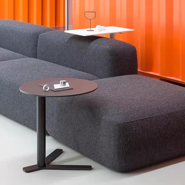 Table d'appoint en fer forgé de styliste nordique