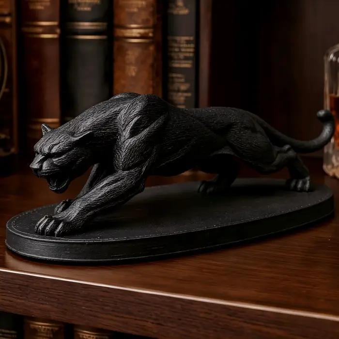 Figurine de panthère pour véhicule