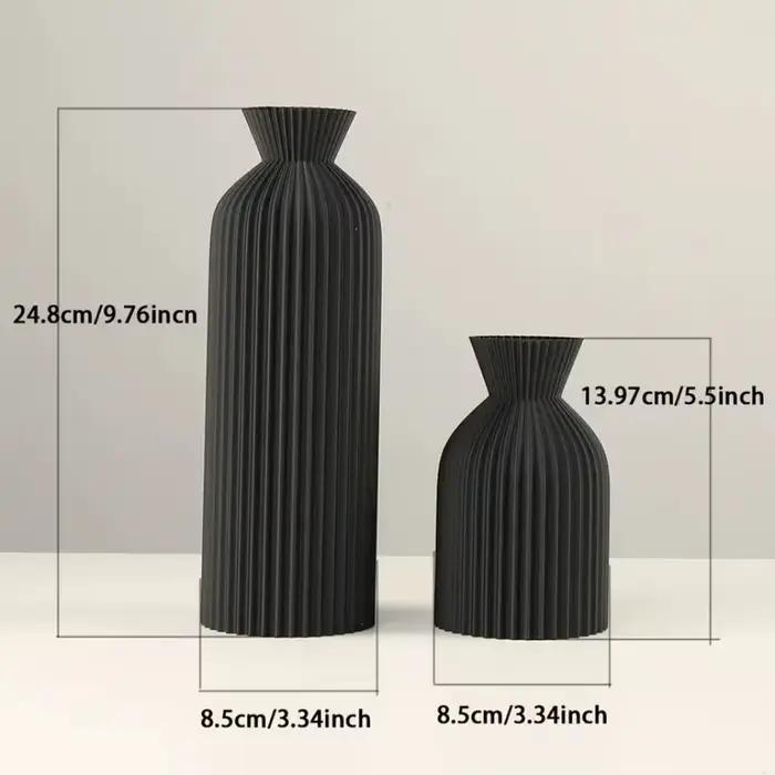 Vase en plastique élégant en noir