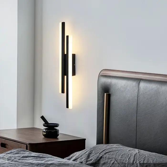 Applique murale LED minimaliste moderne de chevet de chambre principale de chambre de style minimaliste