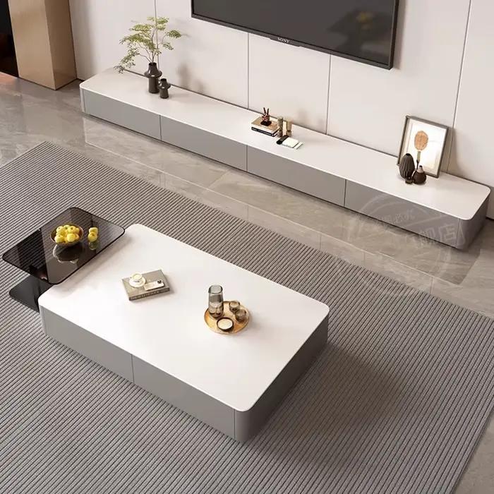 Table basse carrée simple au design nordique